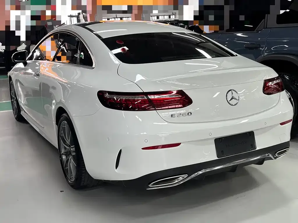 Mercedes-Benz E-Class (Import) — фото 3
