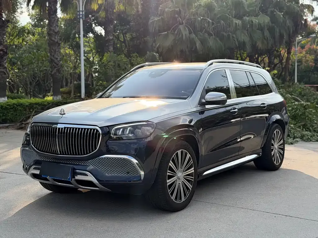 Mercedes-Benz GLS — фото 1