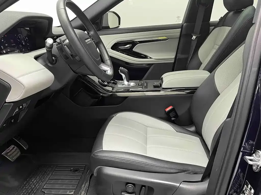 Land Rover Evoque 2021 из CN, фото 4