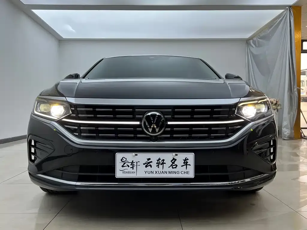Volkswagen Passat — фото 3