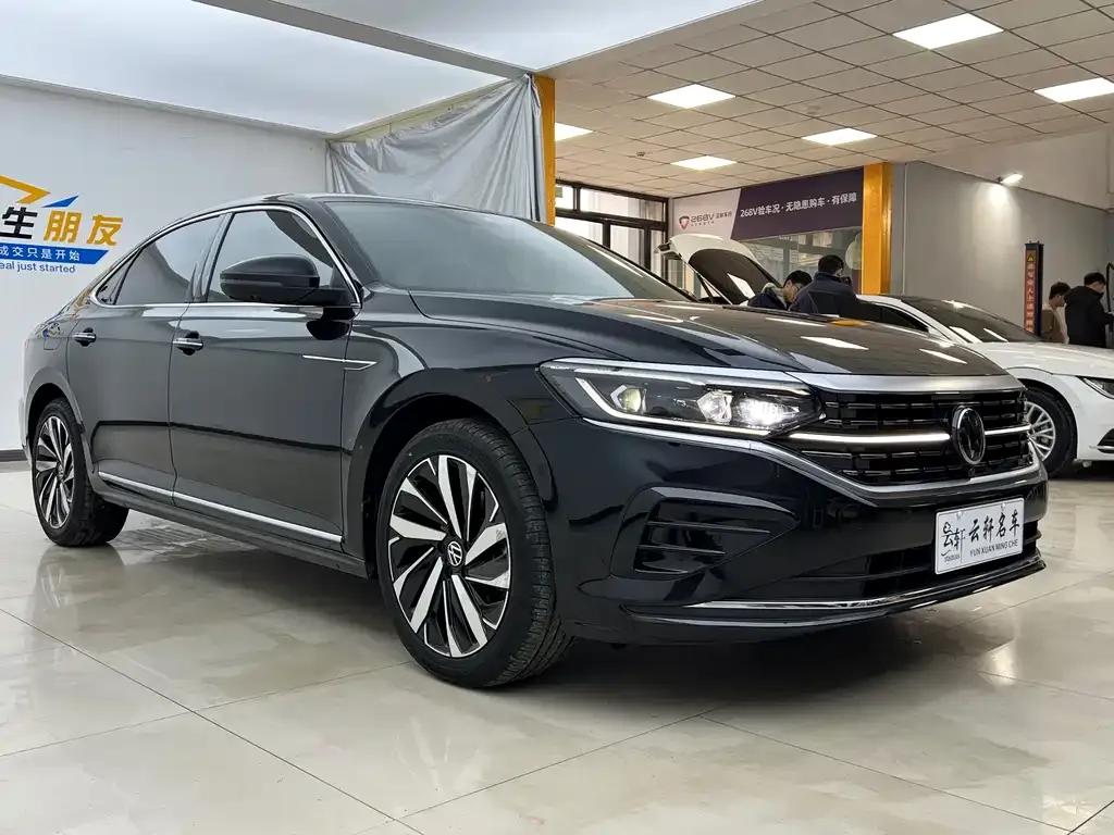 Volkswagen Passat — фото 7