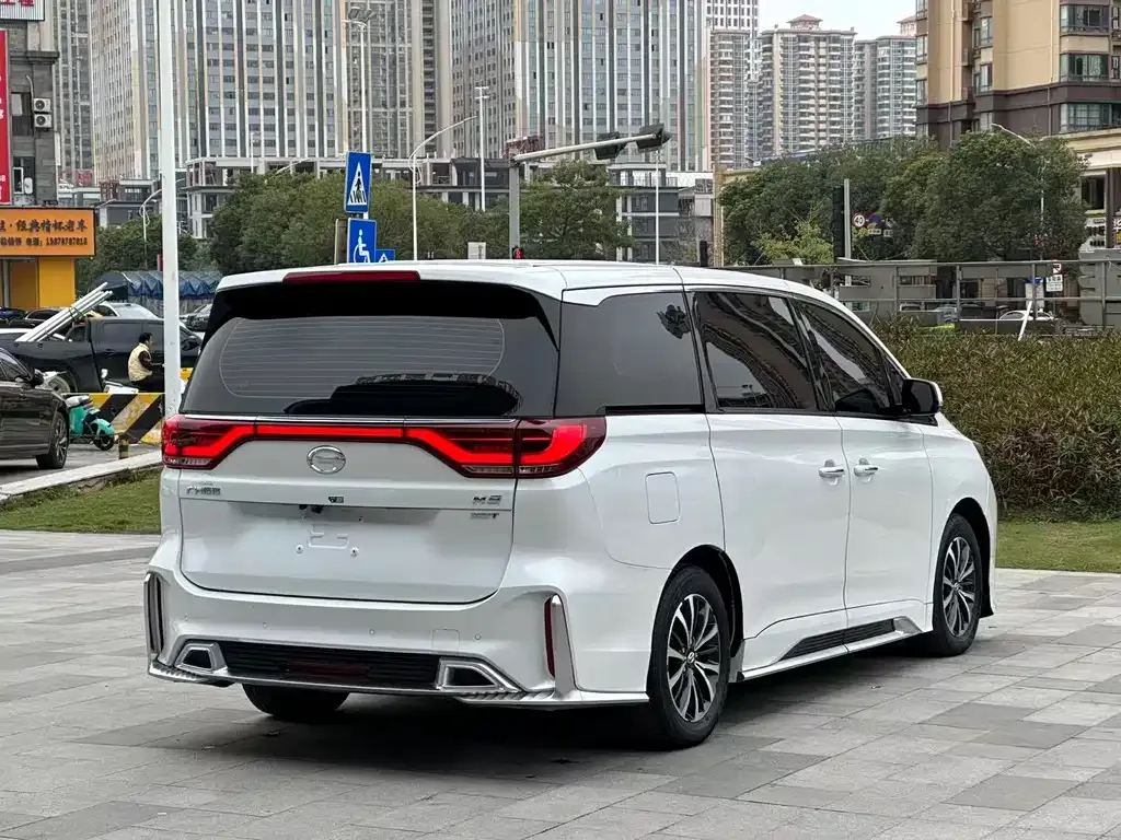 GAC Motor Trumpchi M8 — фото 8