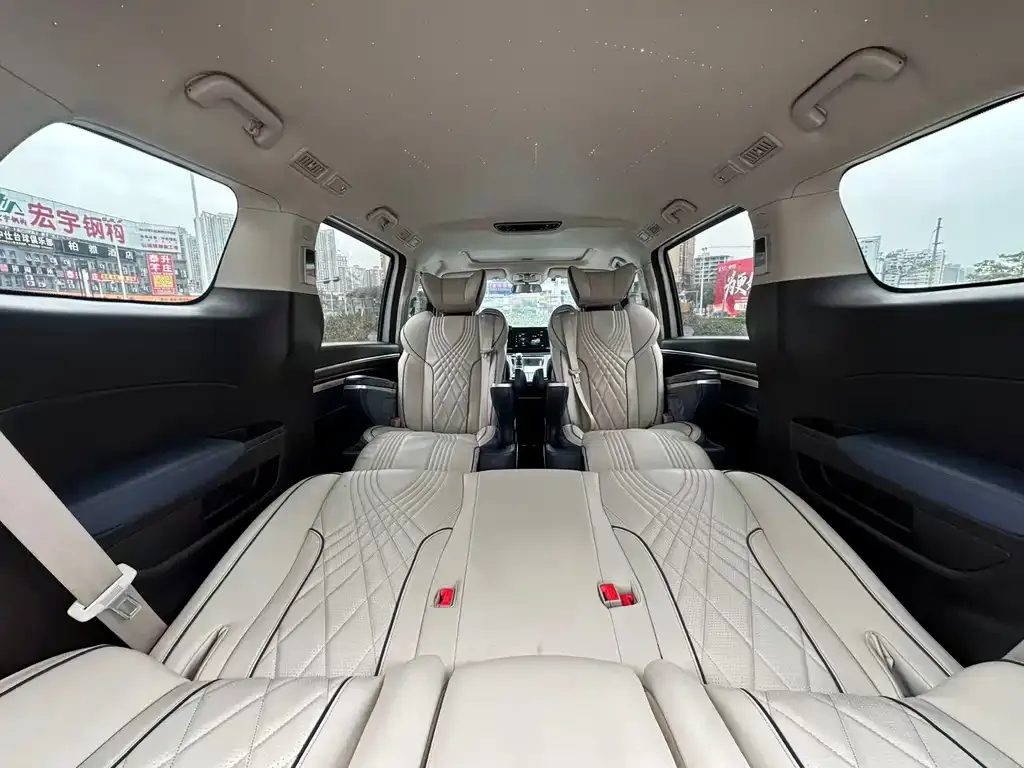 GAC Motor Trumpchi M8 — фото 2