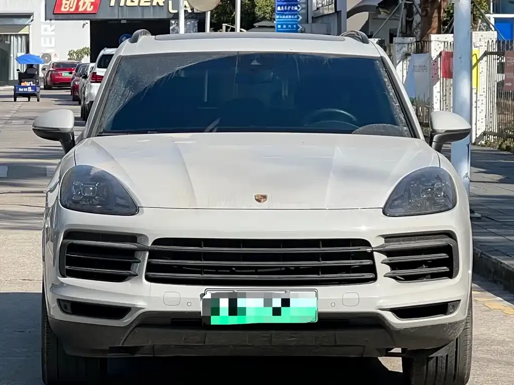 Porsche Cayenne Hybrid 2022 из CN, фото 9