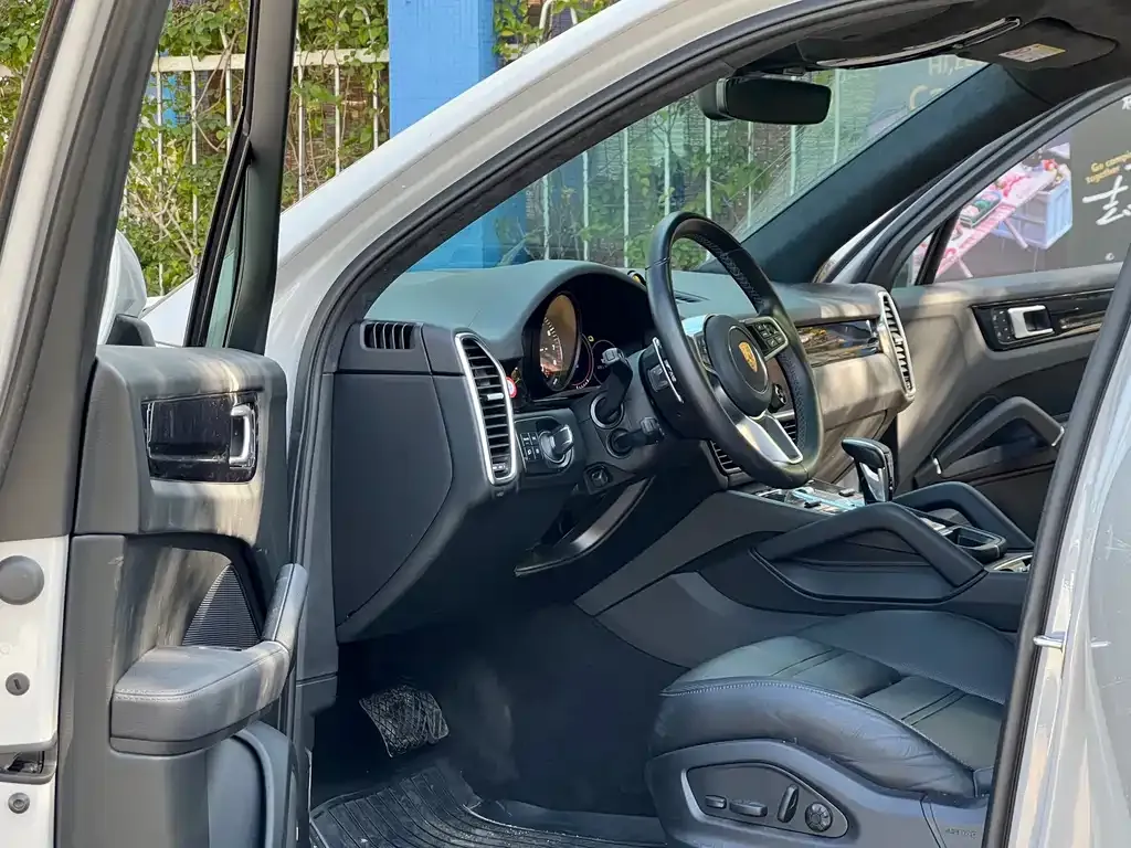 Porsche Cayenne Hybrid 2022 из CN, фото 8