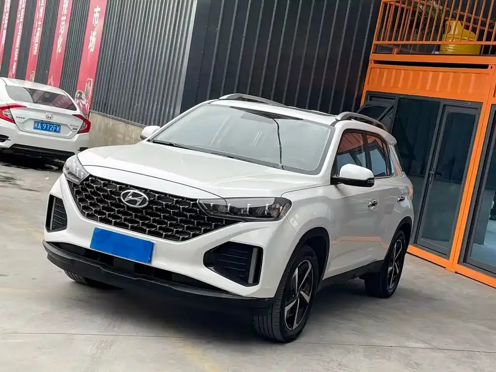 Hyundai ix35 — фото 1