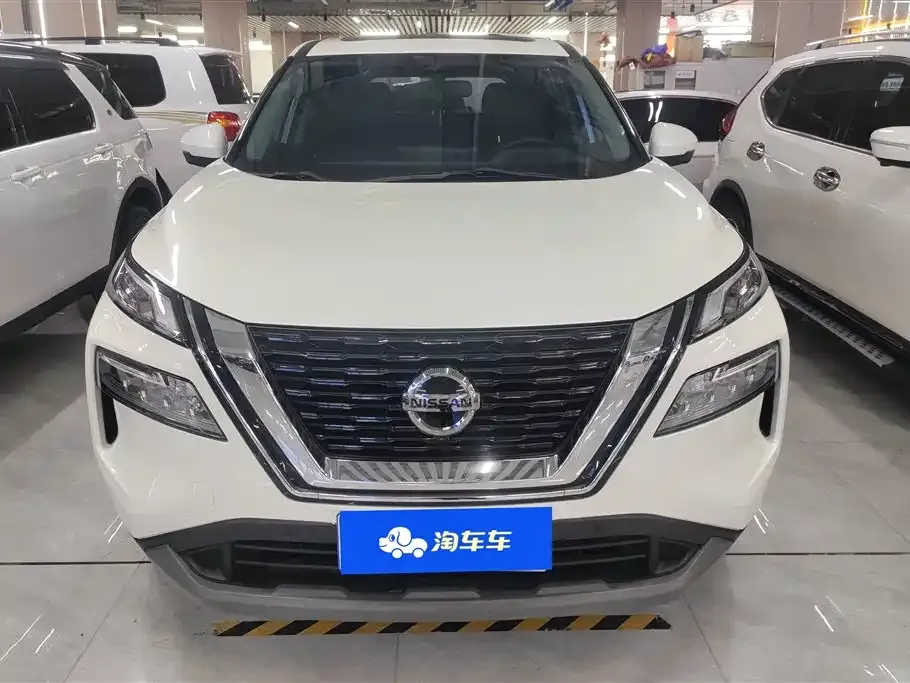 Nissan X-Trail 2022 из CN, фото 2