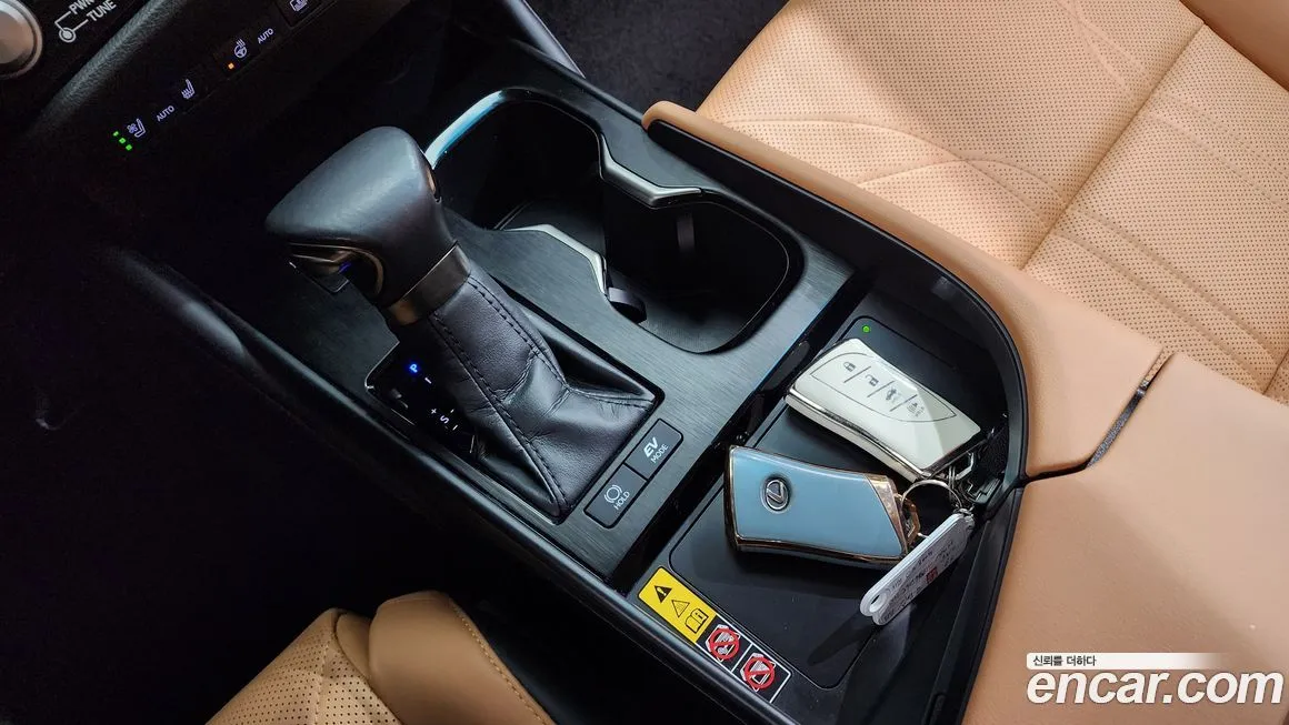 Lexus ES 2023 из KR, фото 7