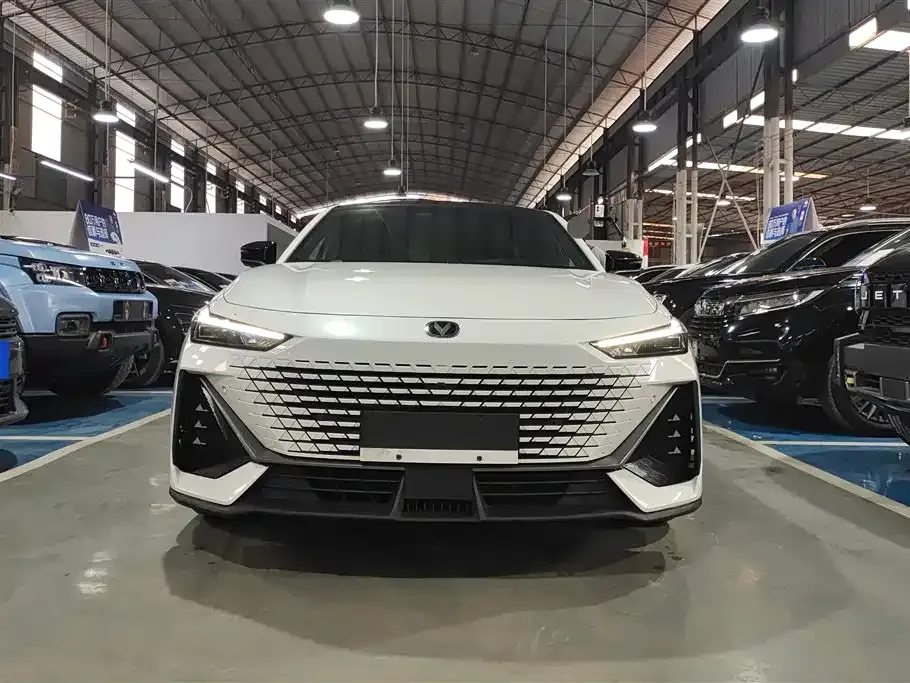 Changan UNI-V 2024 из CN, фото 9