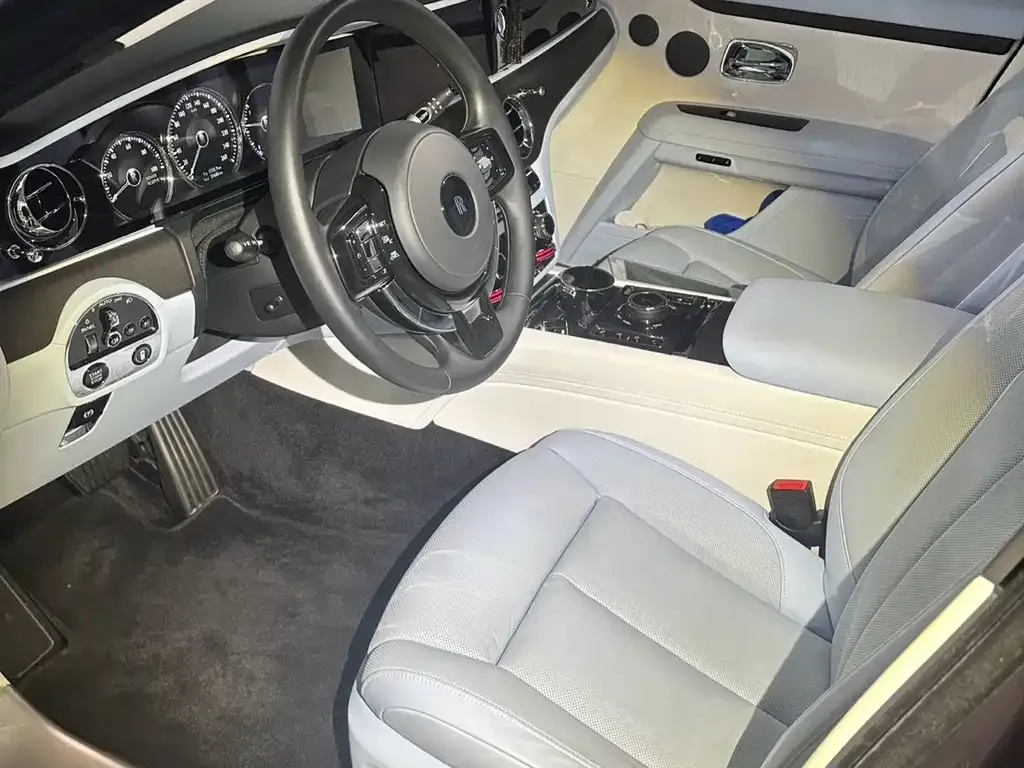 Rolls-Royce Ghost 2023 из CN, фото 9