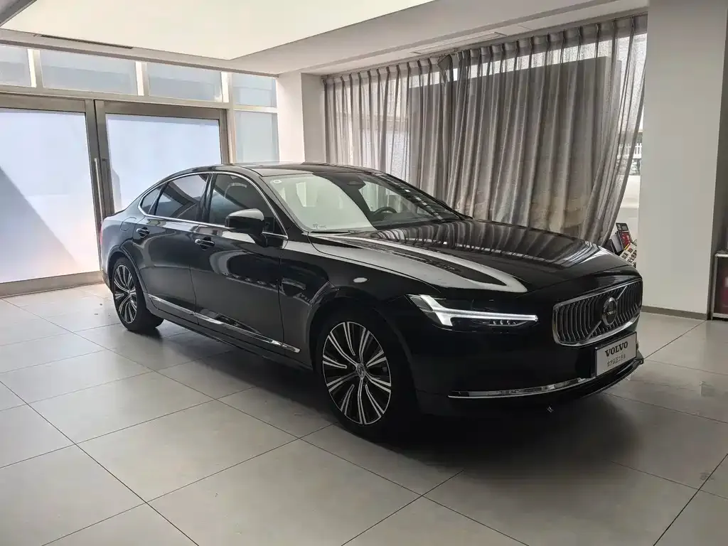Volvo S90 2025 из CN, фото 9