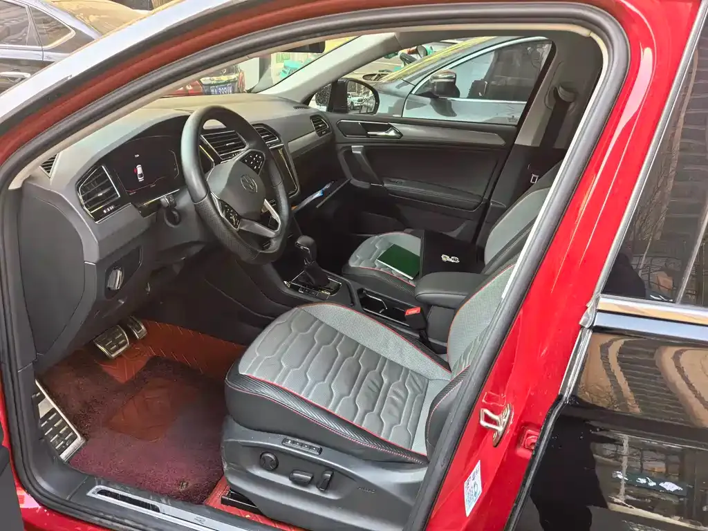 Volkswagen Tiguan X 2021 из CN, фото 5