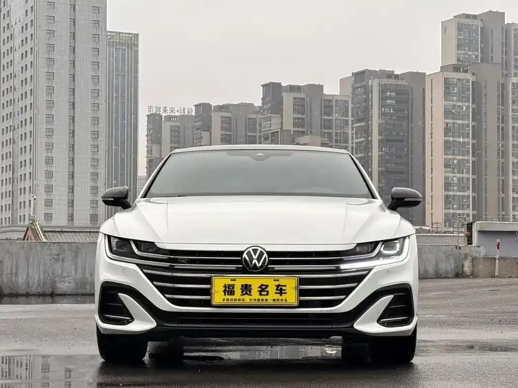 Volkswagen CC 2024 из CN, фото 4