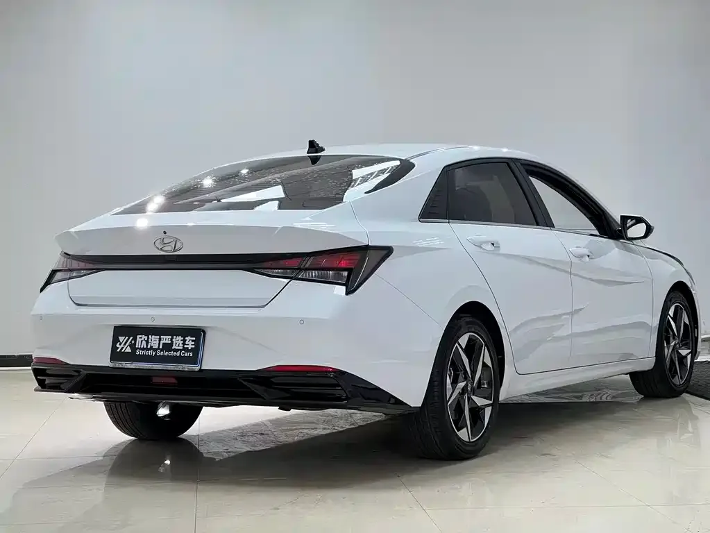 Hyundai Elantra 2022 из CN, фото 8