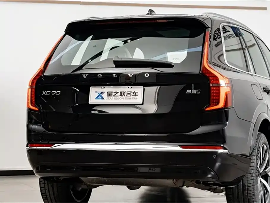 Volvo XC90 — фото 4