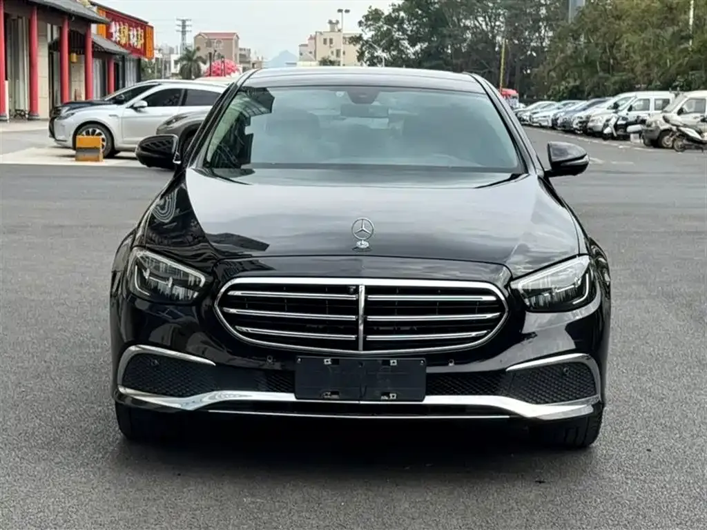 Mercedes-Benz E-Class 2021 из CN, фото 2