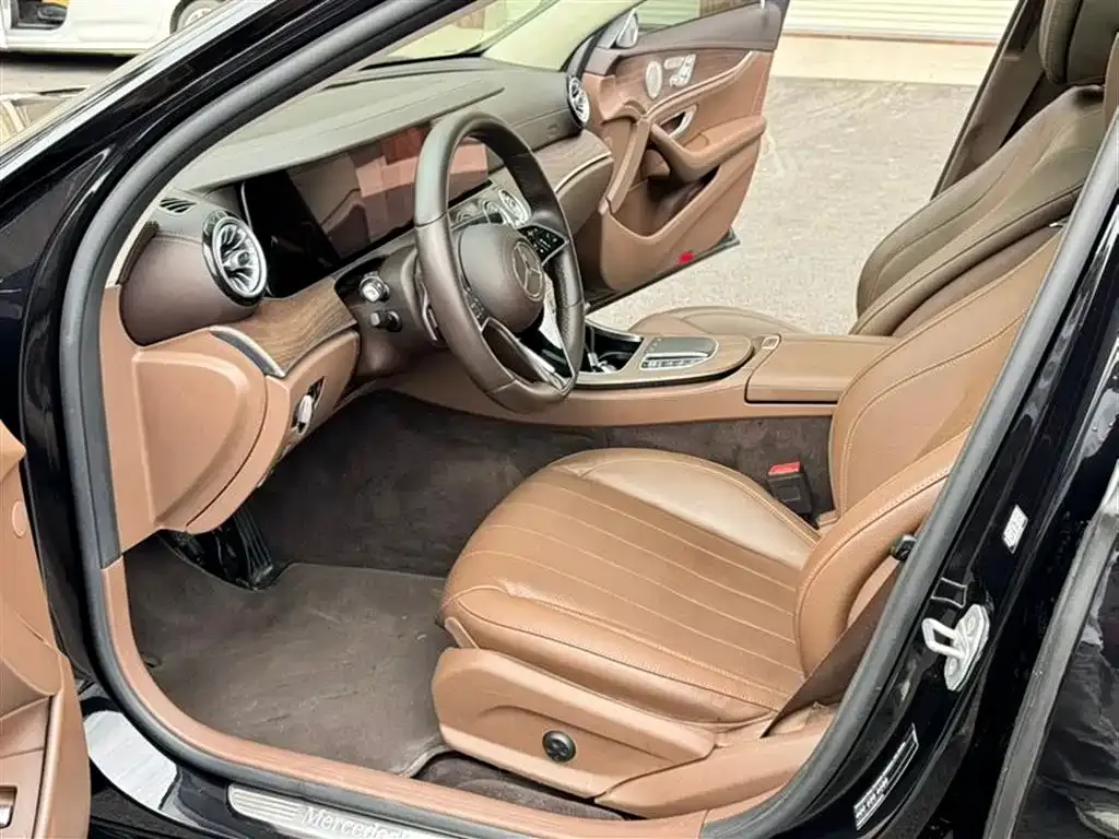 Mercedes-Benz E-Class 2021 из CN, фото 4