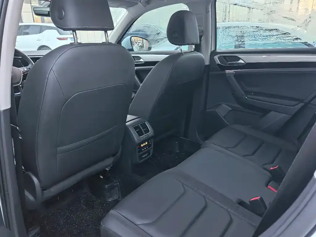 Volkswagen Tayron 2022 из CN, фото 2