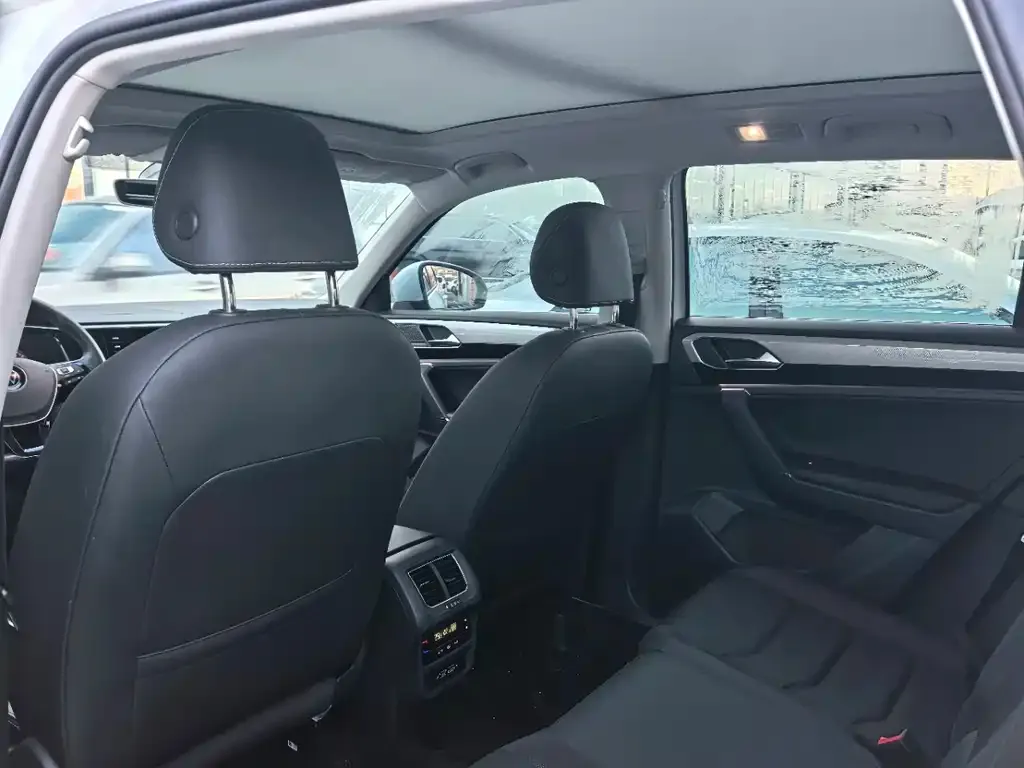 Volkswagen Tayron 2022 из CN, фото 3