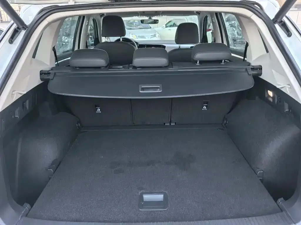Volkswagen Tayron 2022 из CN, фото 4