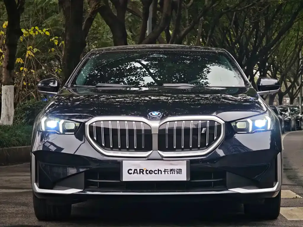 BMW i5 2024 из CN, фото 8
