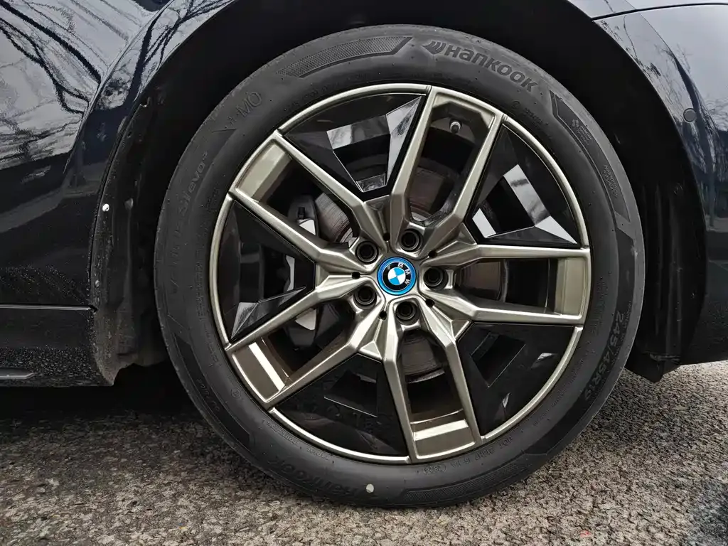 BMW i5 2024 из CN, фото 4