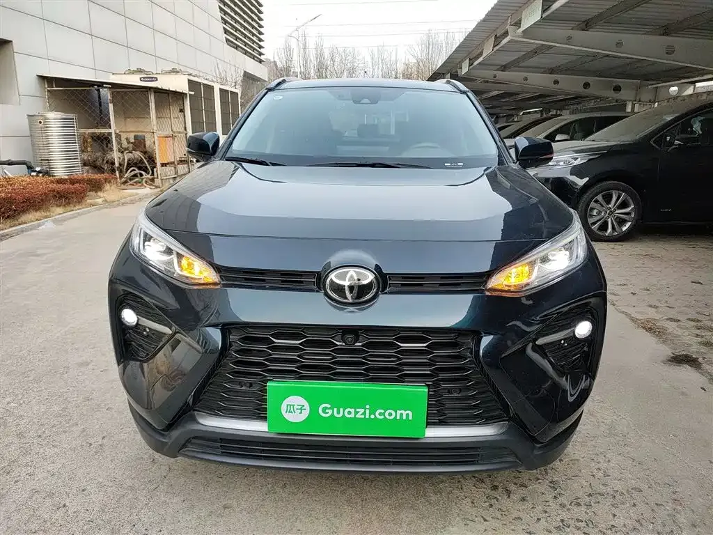 Toyota Wildlander 2023 из CN, фото 3