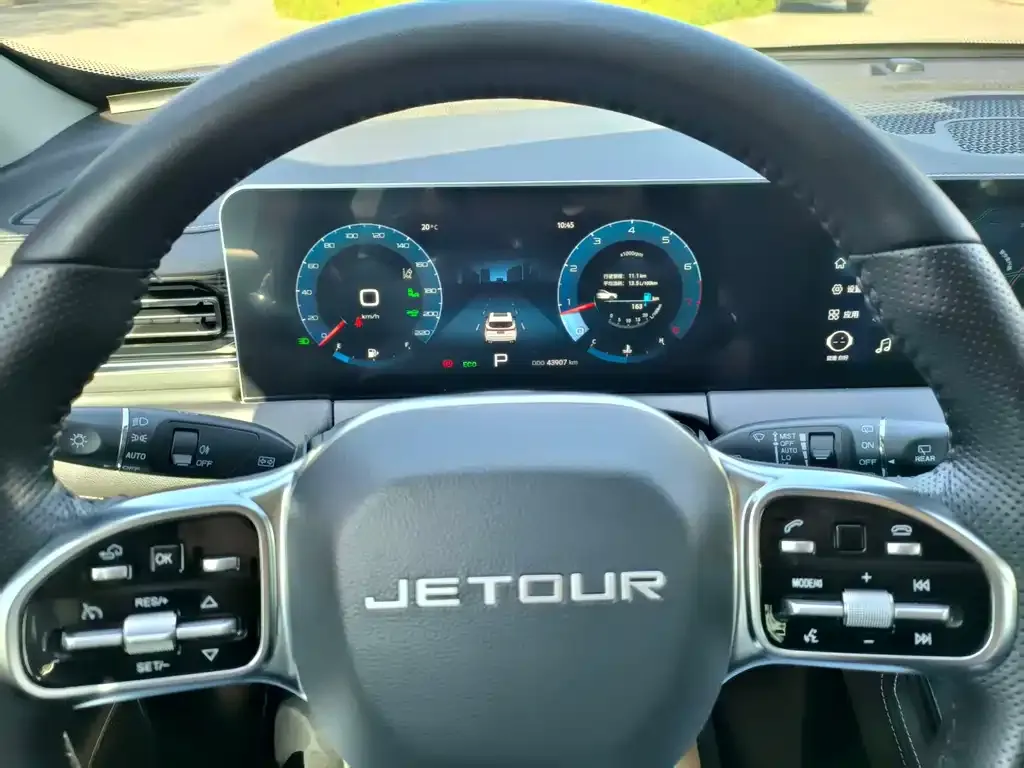 Jetour X70 PLUS — фото 2