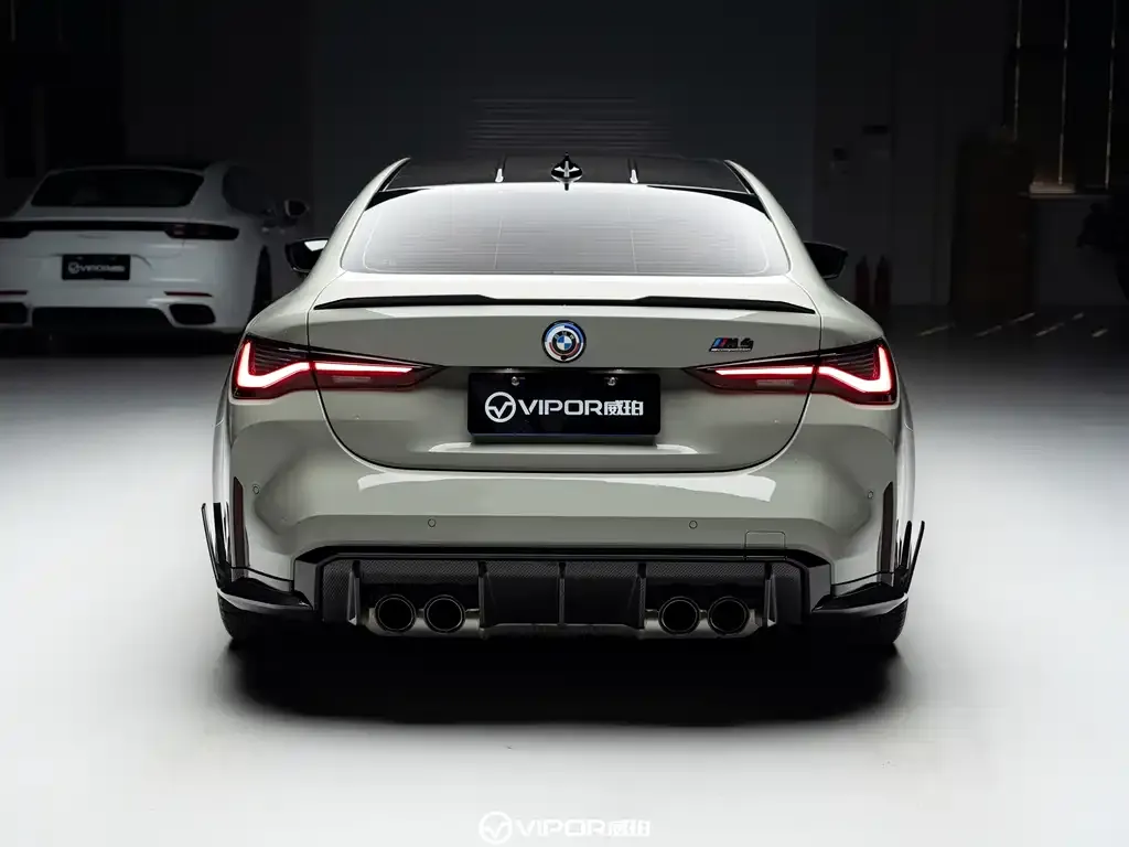 BMW M4 2023 из CN, фото 2