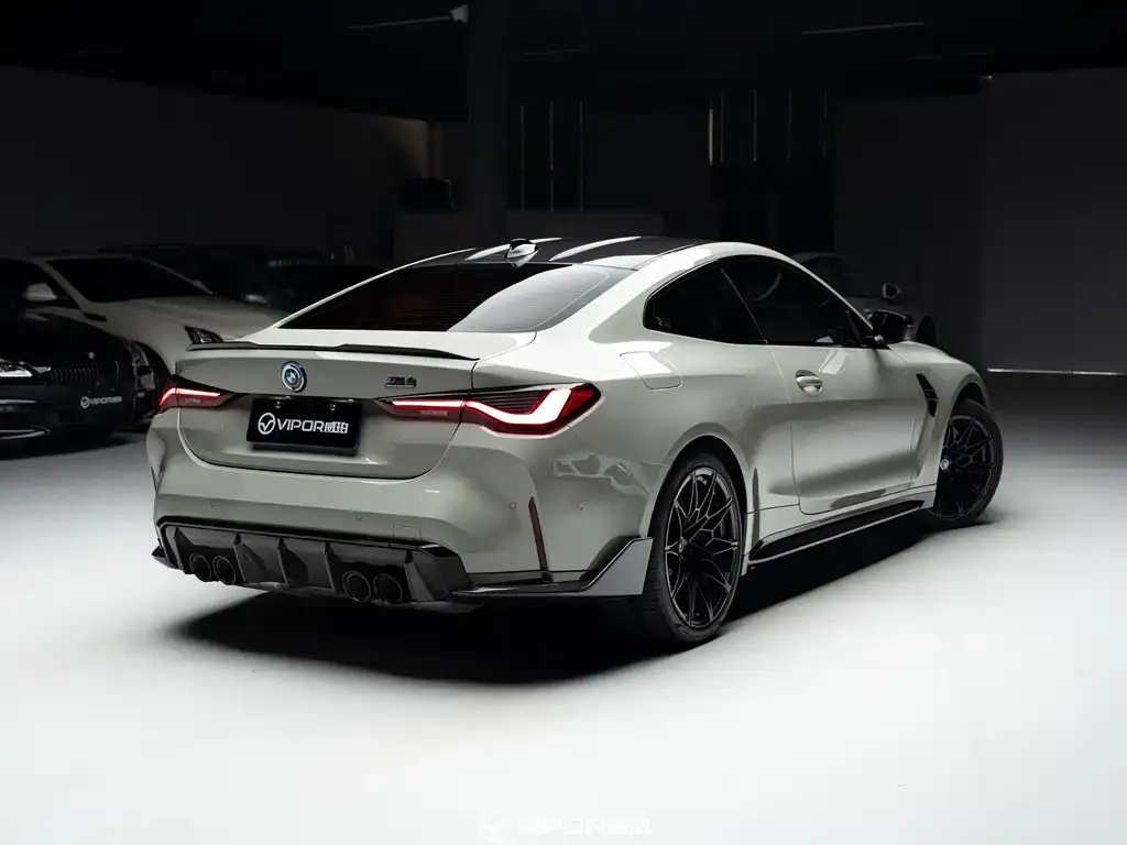 BMW M4 2023 из CN, фото 7