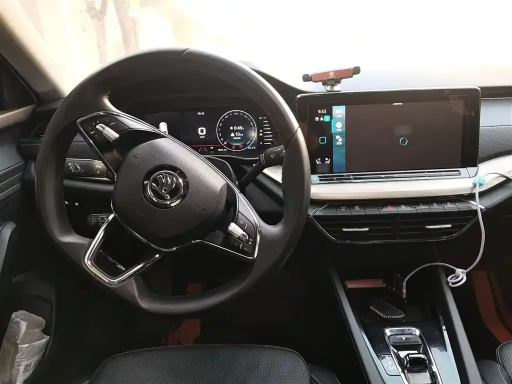 Skoda Octavia — фото 10