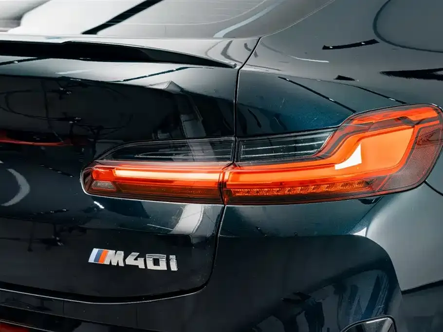 BMW X4 M40i 2023 из CN, фото 2