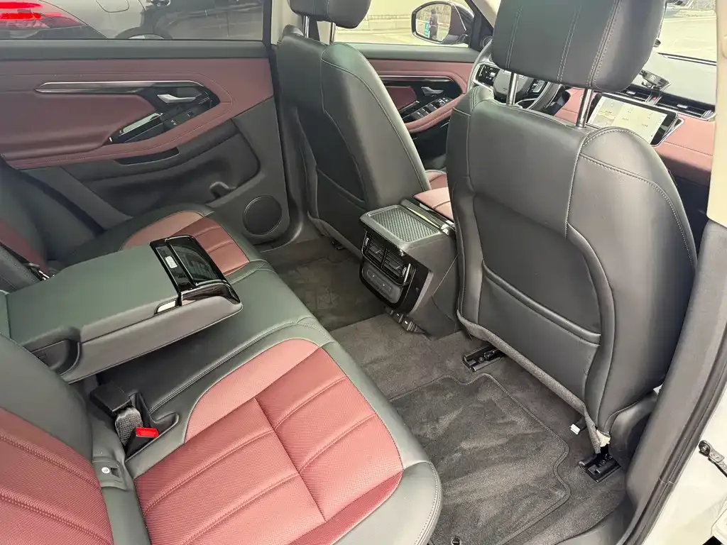 Land Rover Evoque — фото 5