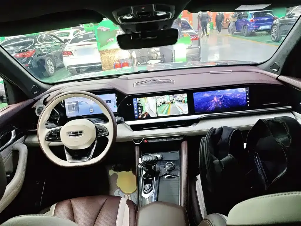 Geely Xingyue L 2021 из CN, фото 4
