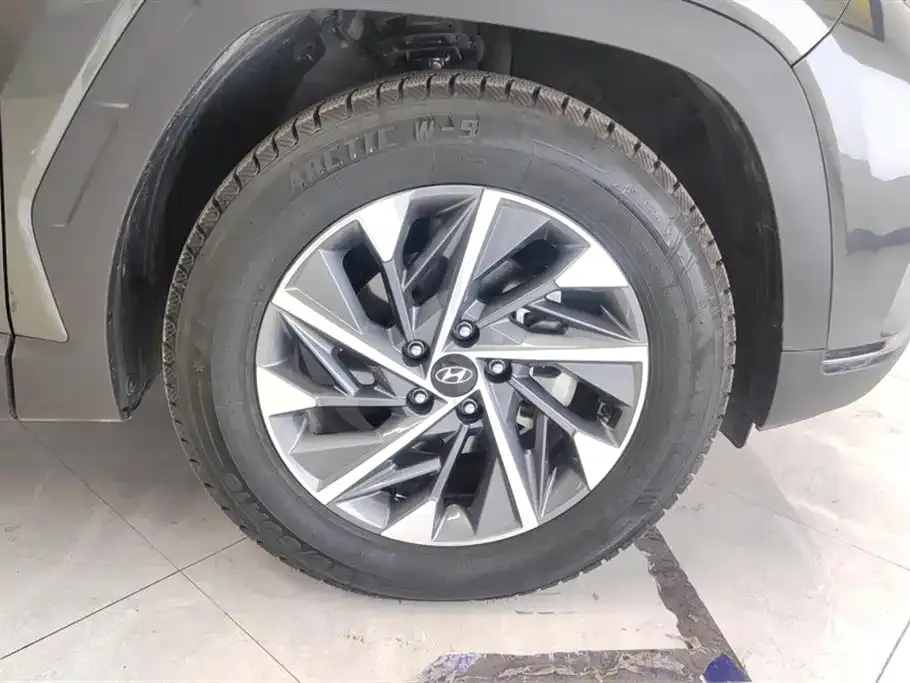 Hyundai Tucson — фото 4