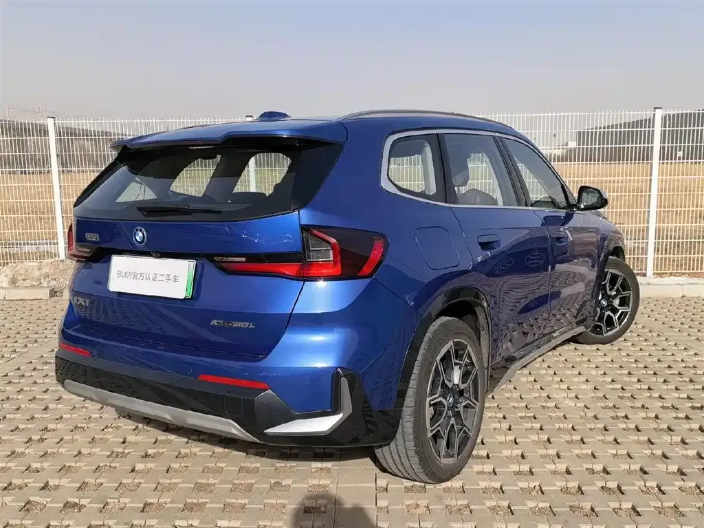 BMW iX1 2025 из CN, фото 9