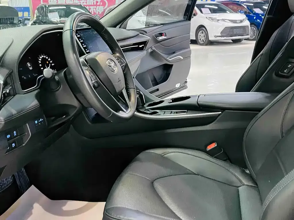 Toyota Avalon 2022 из CN, фото 8