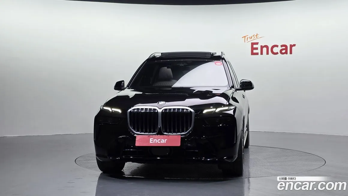 BMW X7 2024 из KR, фото 2