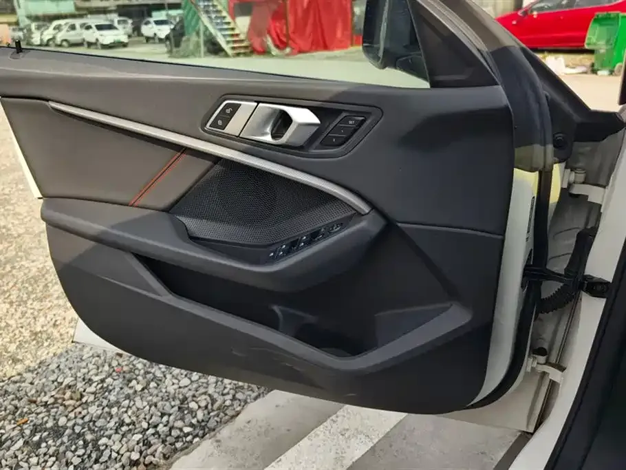 BMW 2 Series (Import) — фото 10