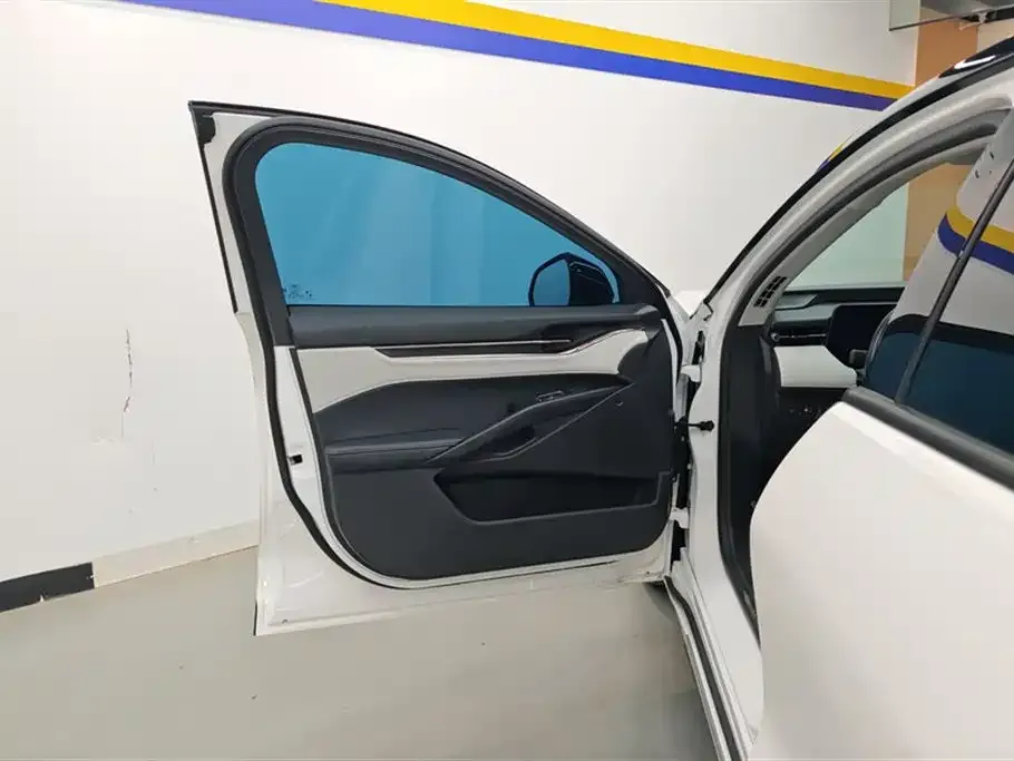 Ford Mondeo 2023 из CN, фото 6