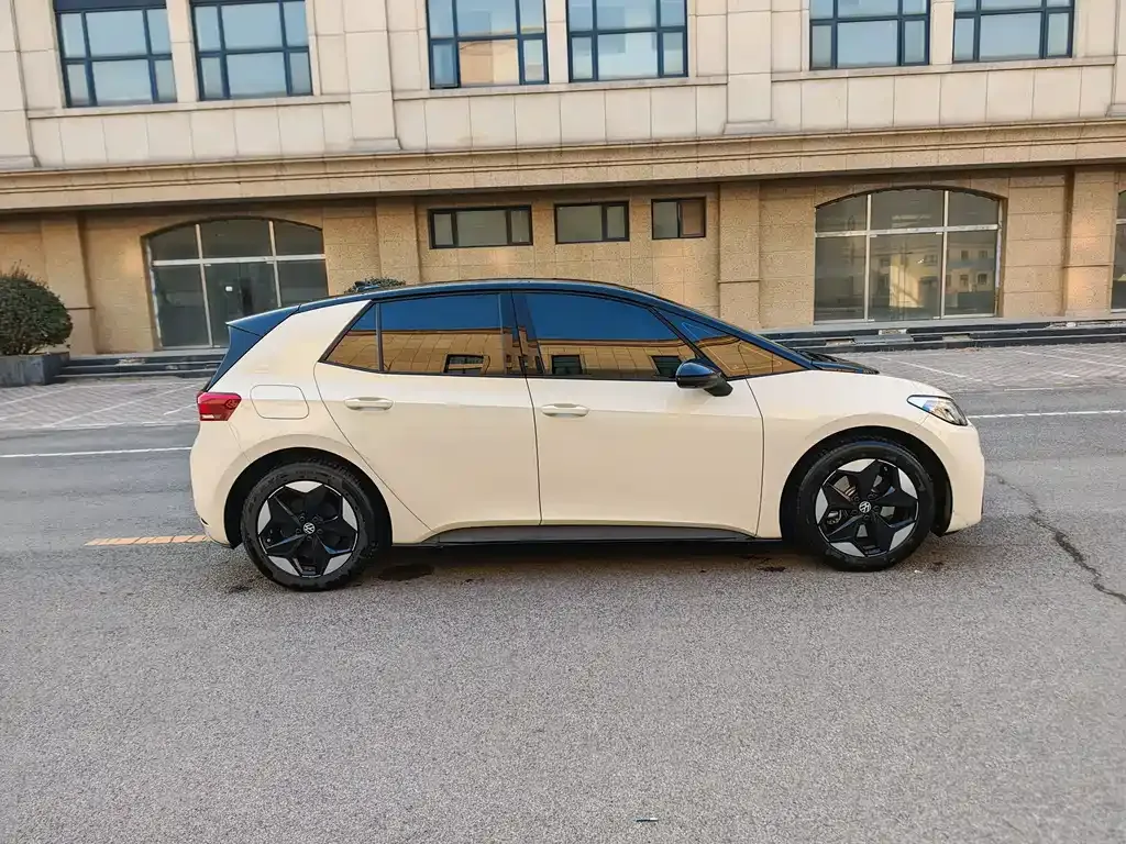 Volkswagen ID.3 2025 из CN, фото 5