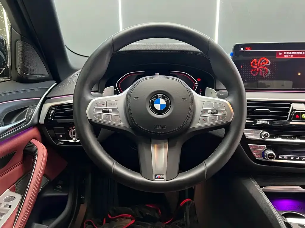 BMW 5 Series 2023 из CN, фото 3