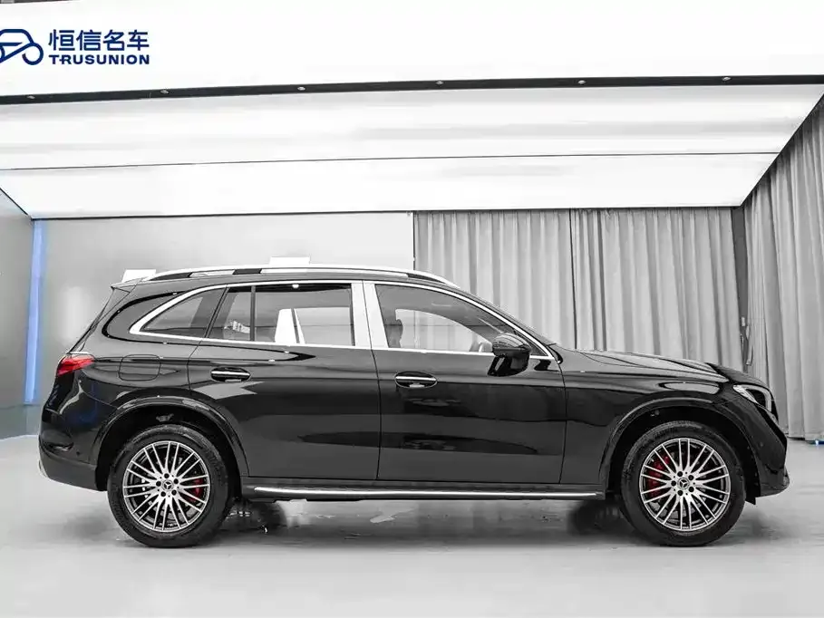Mercedes-Benz GLC — фото 9