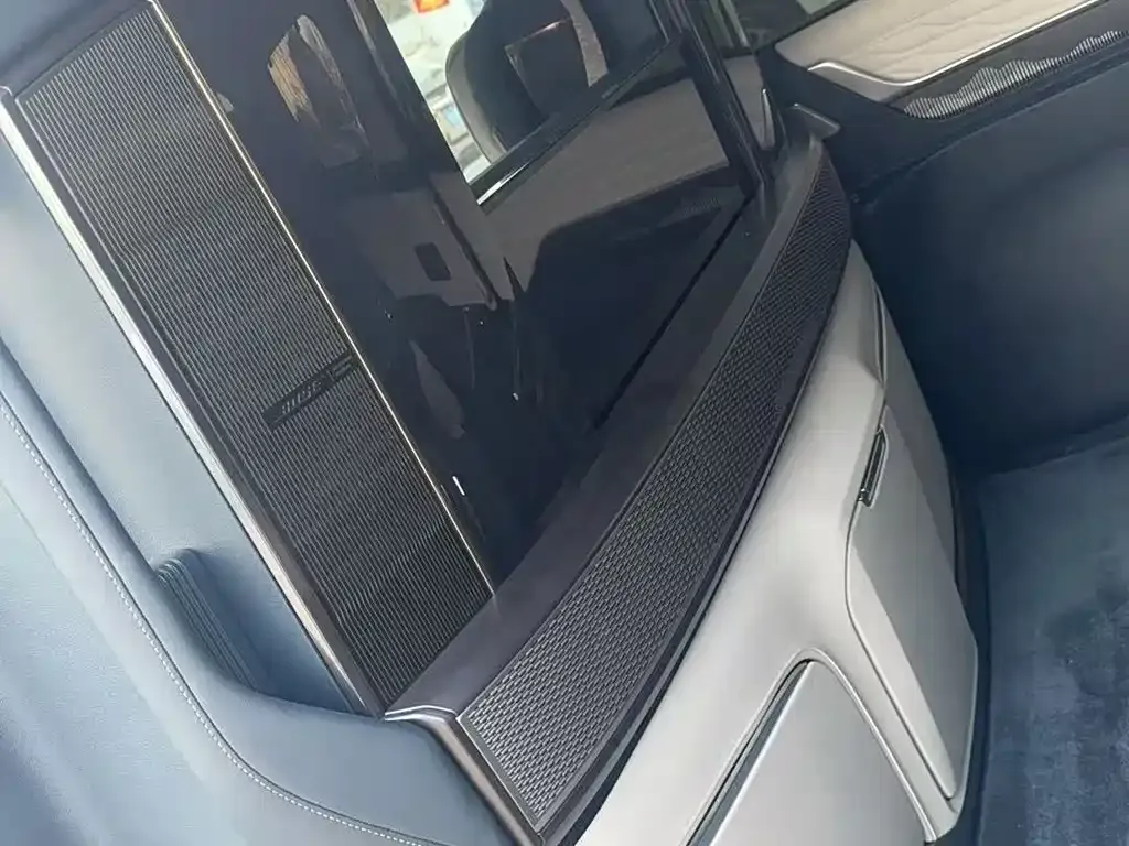Buick Century 2023 из CN, фото 2