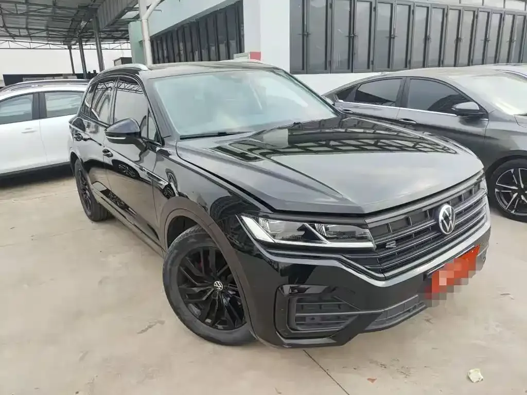 Volkswagen Touareg 2024 из CN, фото 4