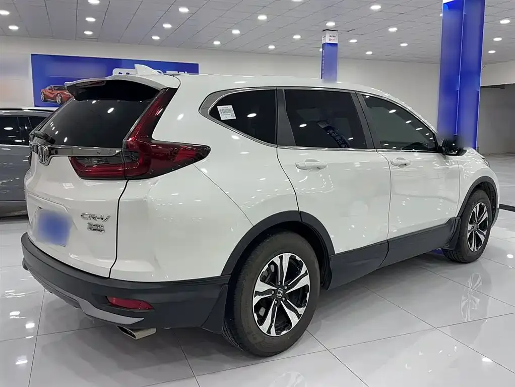Honda CR-V — фото 10
