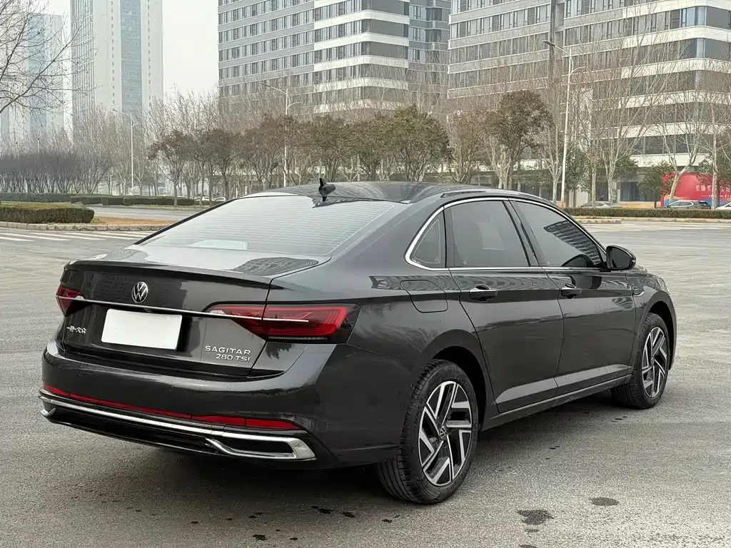 Volkswagen Sagitar 2022 из CN, фото 5