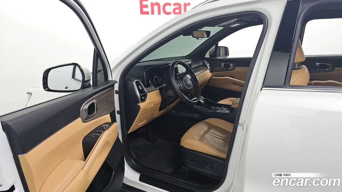 Kia Sorento — фото 7