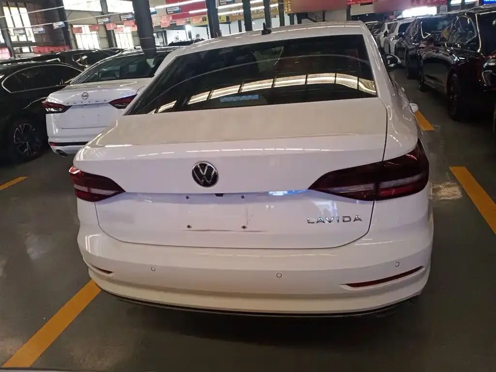 Volkswagen Lavida 2022 из CN, фото 6