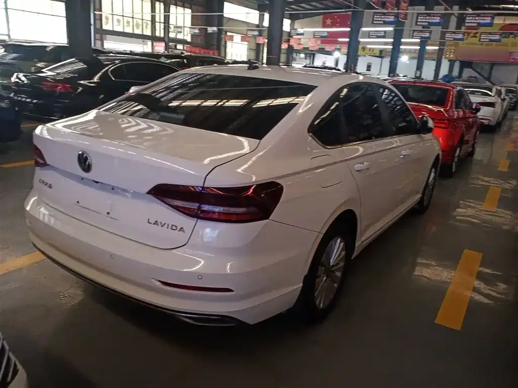 Volkswagen Lavida 2022 из CN, фото 10